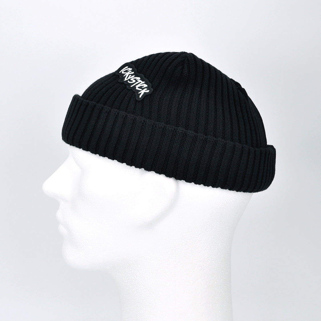 Ickystick horror in the dark beanie Svart