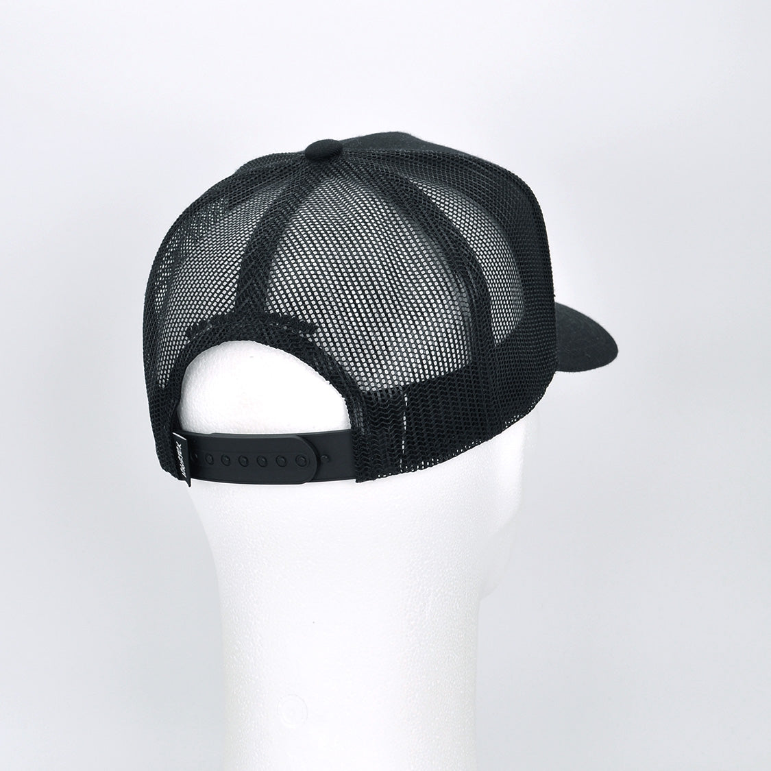 a-frame horror trucker svart